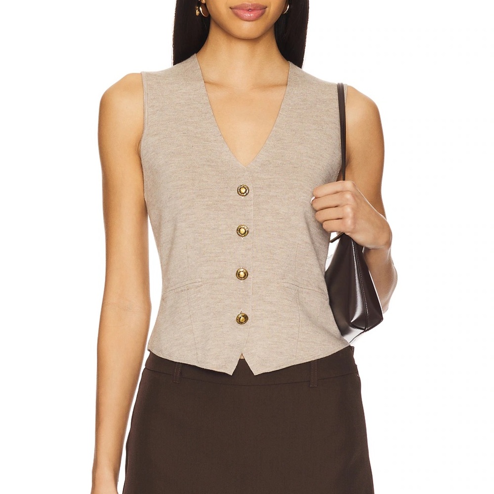 Rag & Bone Beige Button-Front Sleeveless Blouse Ella Wool-Blend Vest😍